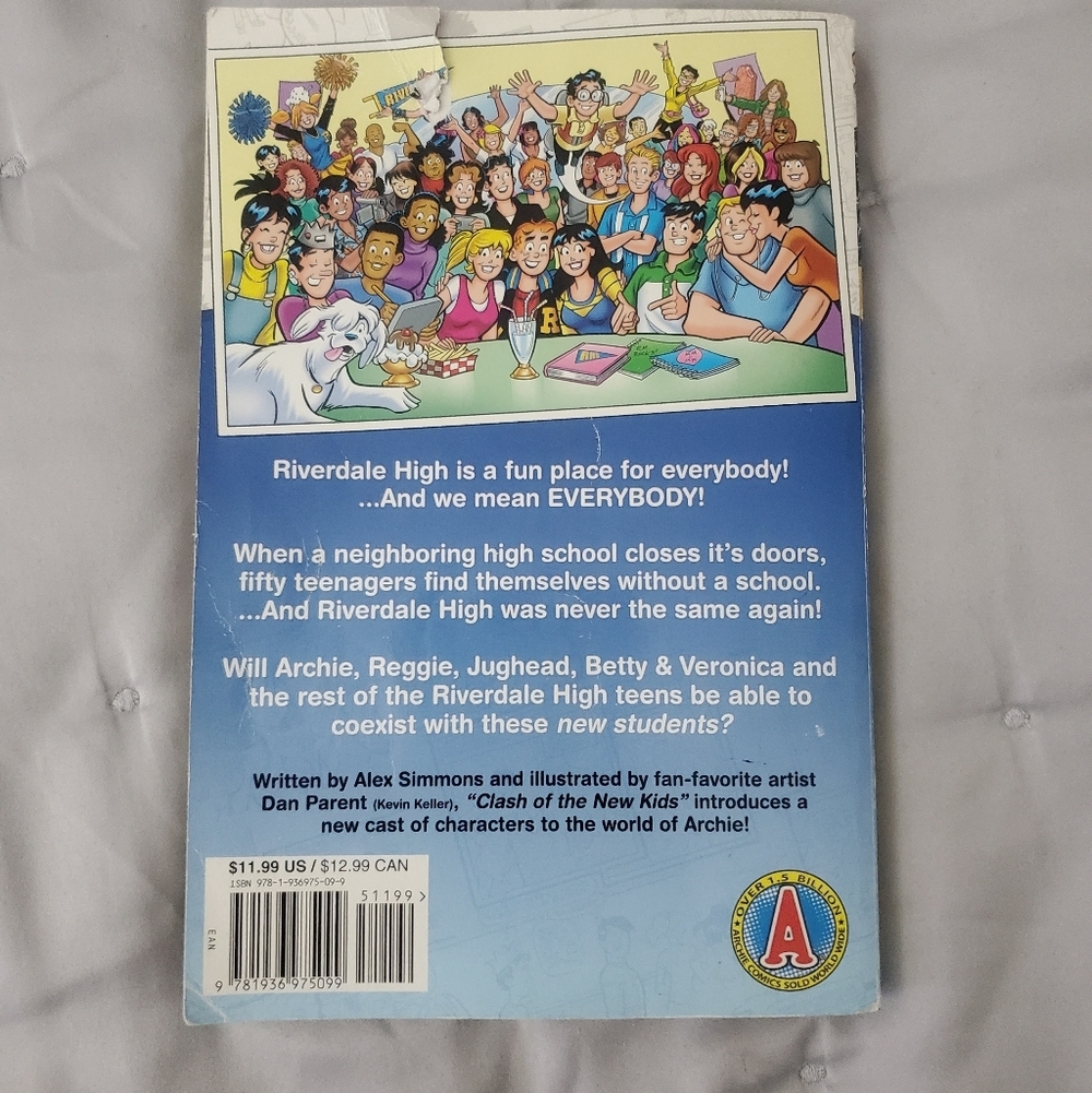 Archie Comics Book duo- Teen/Preteen/Adult - Picture 5 of 5